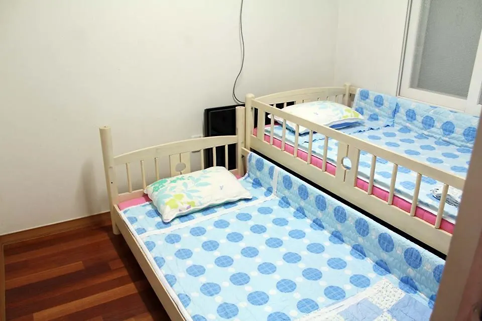 Gwangan Bridge Guesthouse Busan South Korea